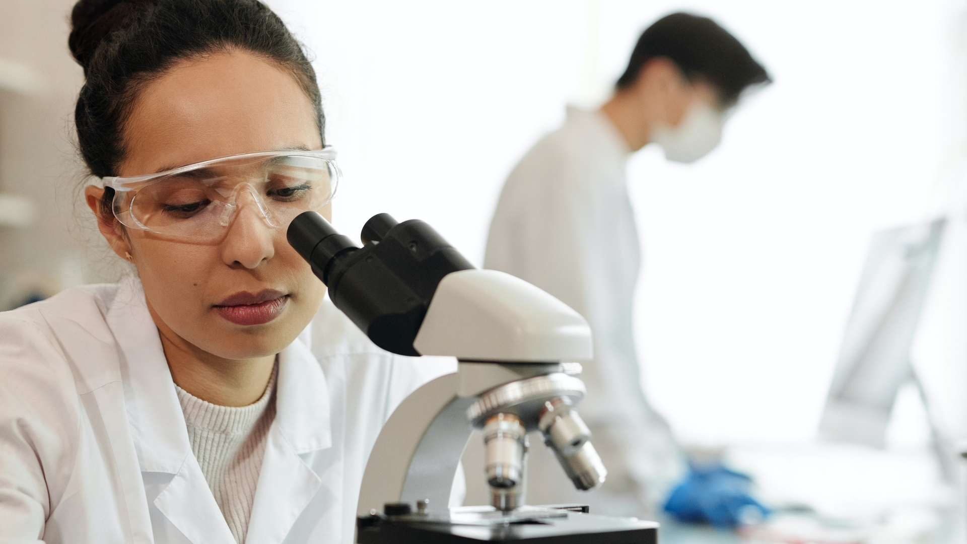 Photo by Edward Jenner from Pexels