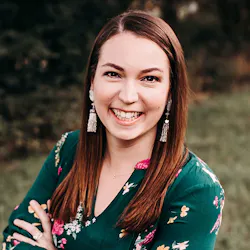 Caitlin Stowe Caitlin Stowe