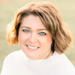 Kelly Matwiejczyk Kelly Matwiejczyk