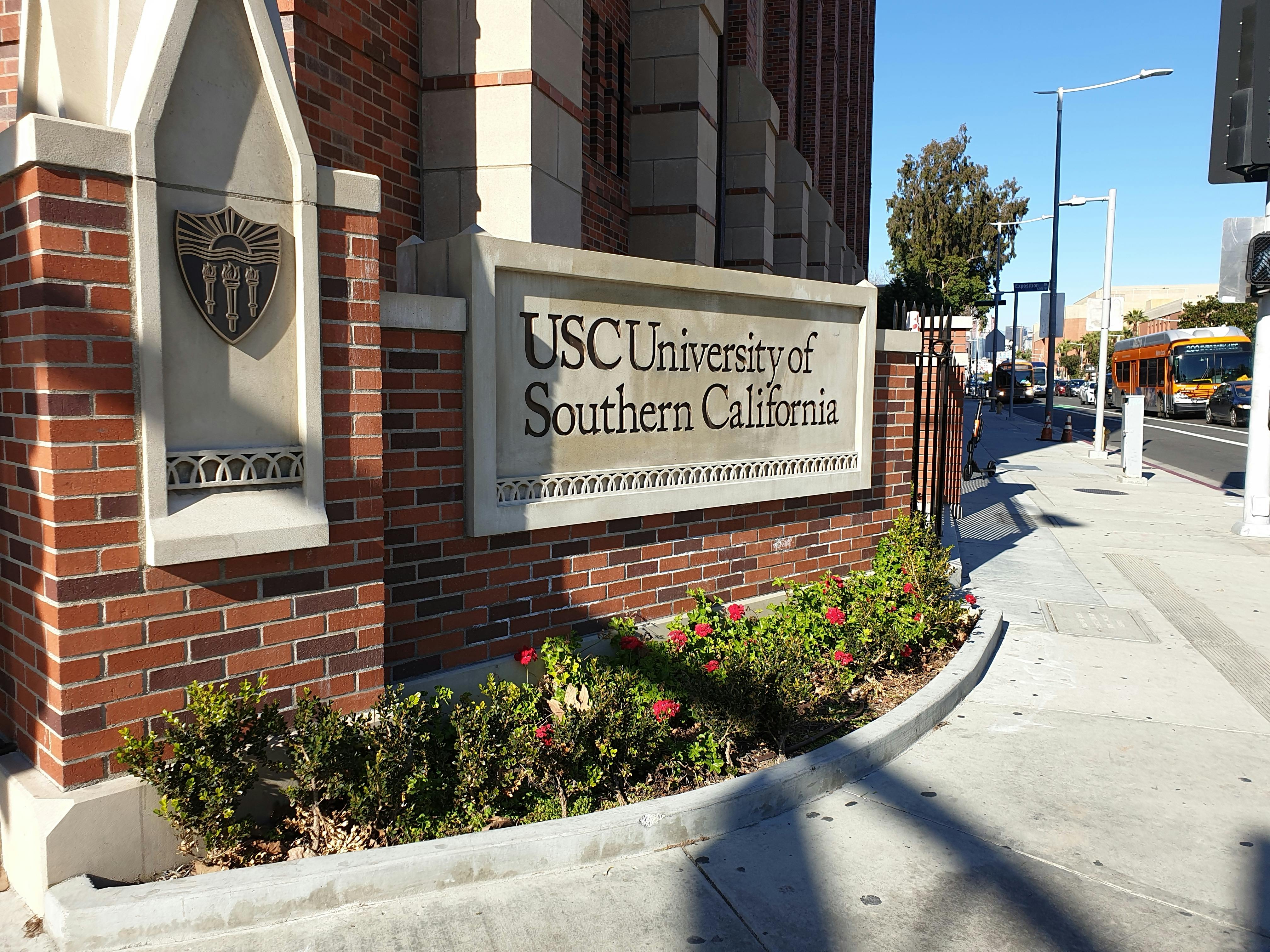 663e4e66ec220086643dff2f Usc