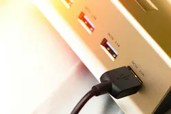 664378bd6046aaf87dd95dee Usb Charger 664378bd6046aaf87dd95dee Usb Charger