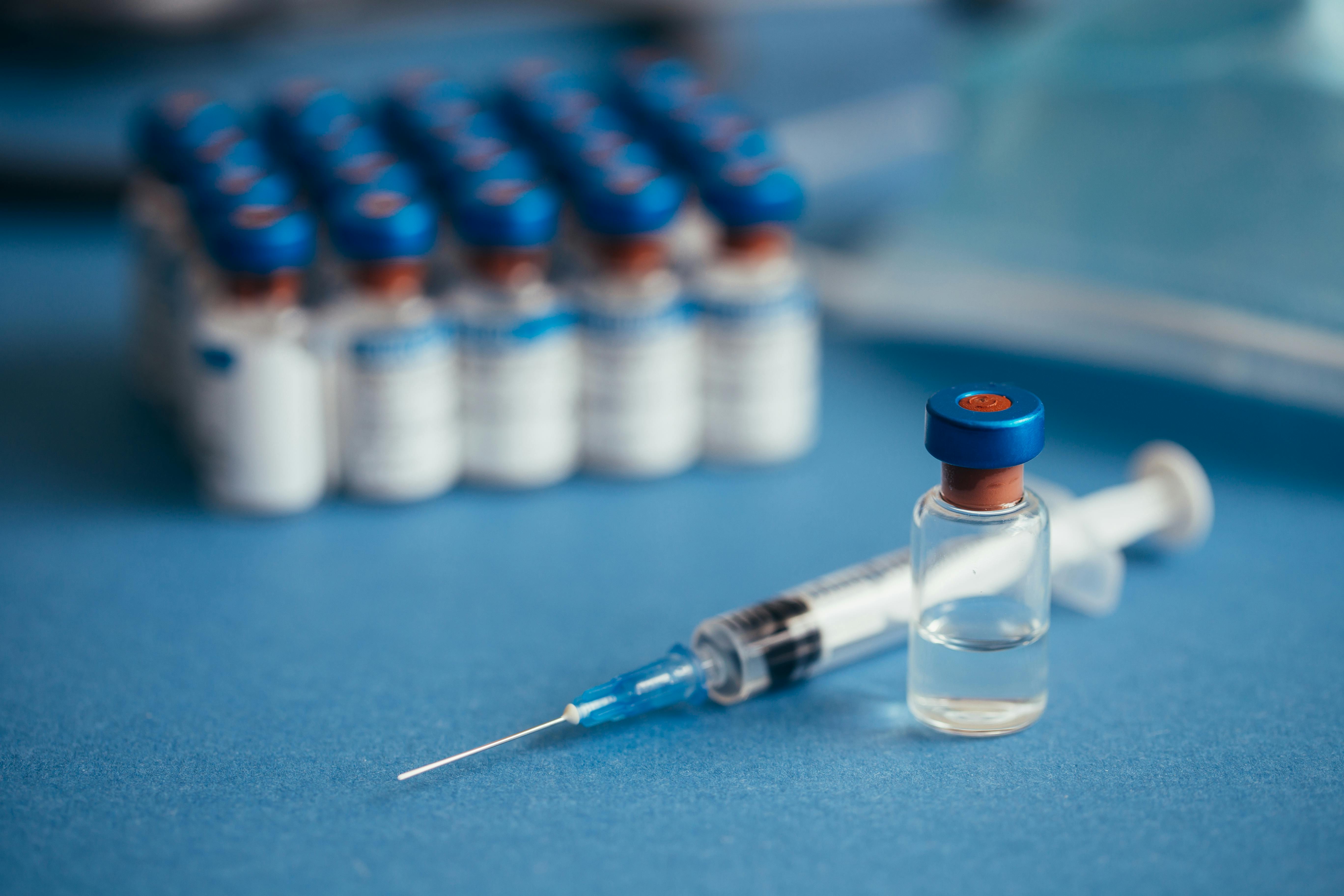 dreamstime_xxl_182143190