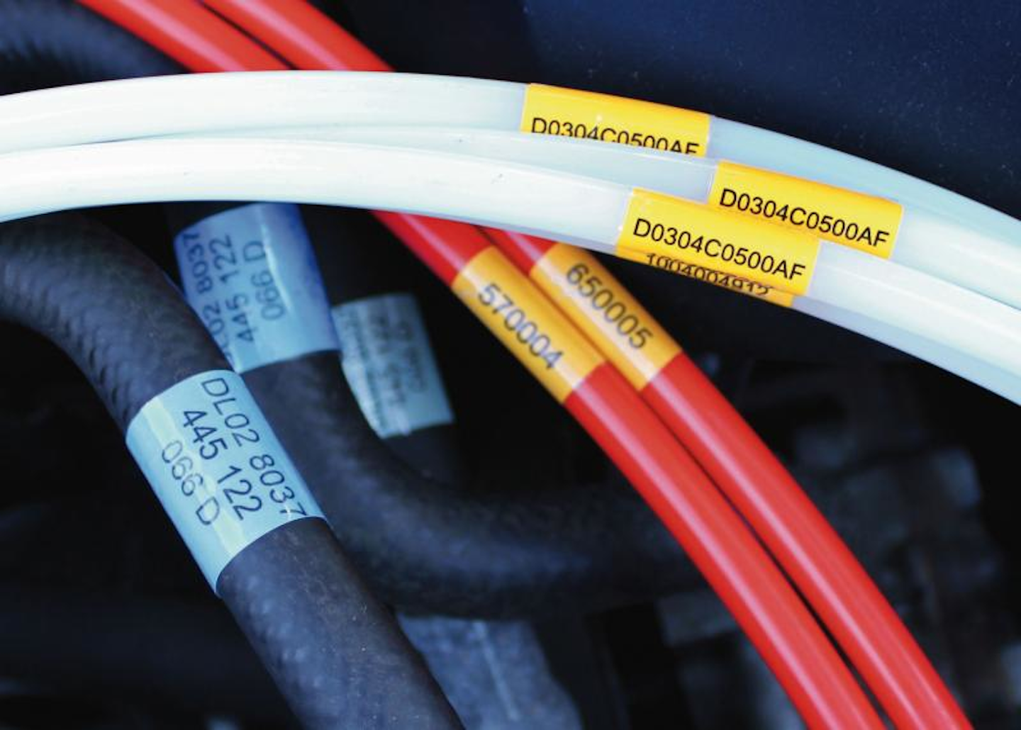 Selfprinted, selfadhesive hose and cable labels Hydraulics & Pneumatics