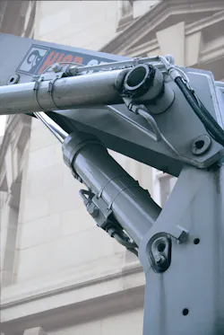 Hydraulic contamination is not always visible as it is here. Hydraulic contamination is not always visible as it is here.