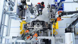 The new FPT Industrial ePowertrain facility uses Industry 4.0 technology and is the first carbon-neutral facility in the Iveco Group. The new FPT Industrial ePowertrain facility uses Industry 4.0 technology and is the first carbon-neutral facility in the Iveco Group.