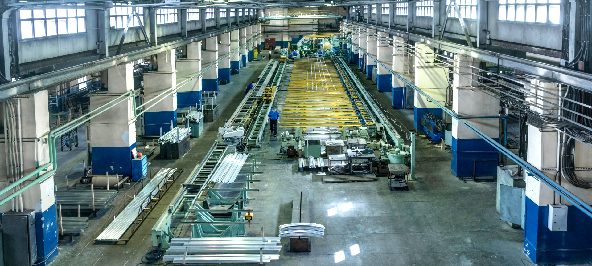 Extrusion press operators can extend the operating life of their presses and improve extrusion quality and productivity by upgrading legacy pump control valves and other hydraulic systems.