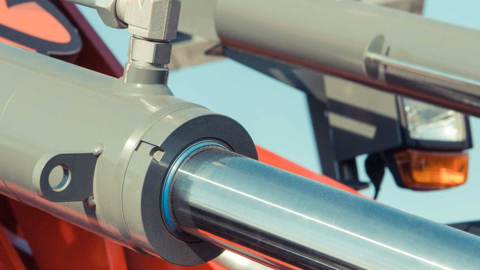 Fluid power components on heavy machinery