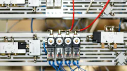 Microcontrollers for pneumatic pistons Microcontrollers for pneumatic pistons