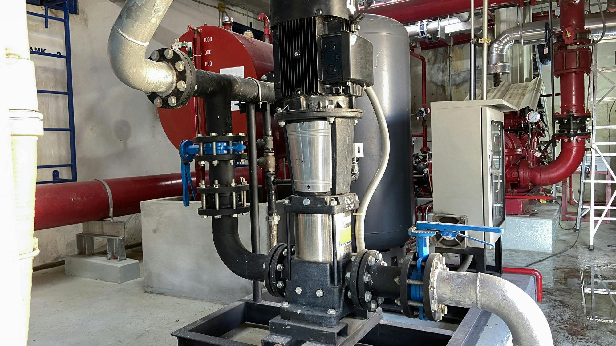 Compressed Air System in a Facility