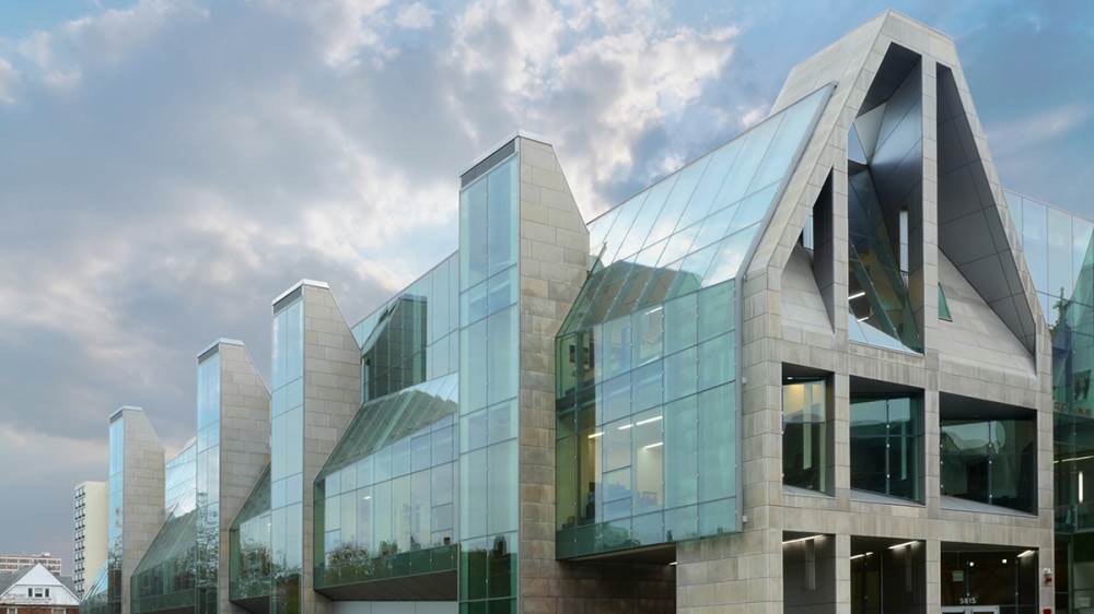 1652336893245 Universitychicagoext Copy