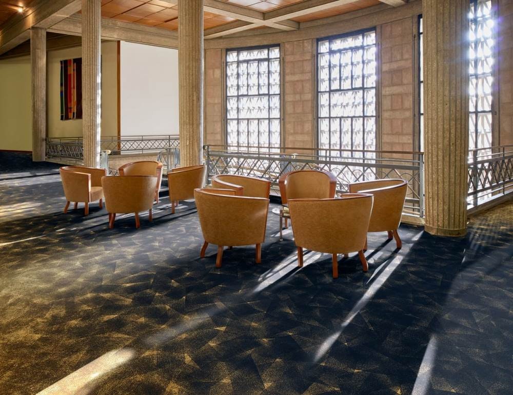 1652337790715 Website Powerpointffm2530 Philippestarck Roomshot Dp4597ja4600ja4599j4802j0