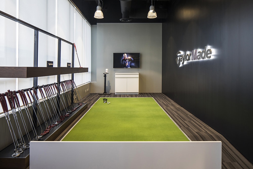 1652338217946 180410taylormade052