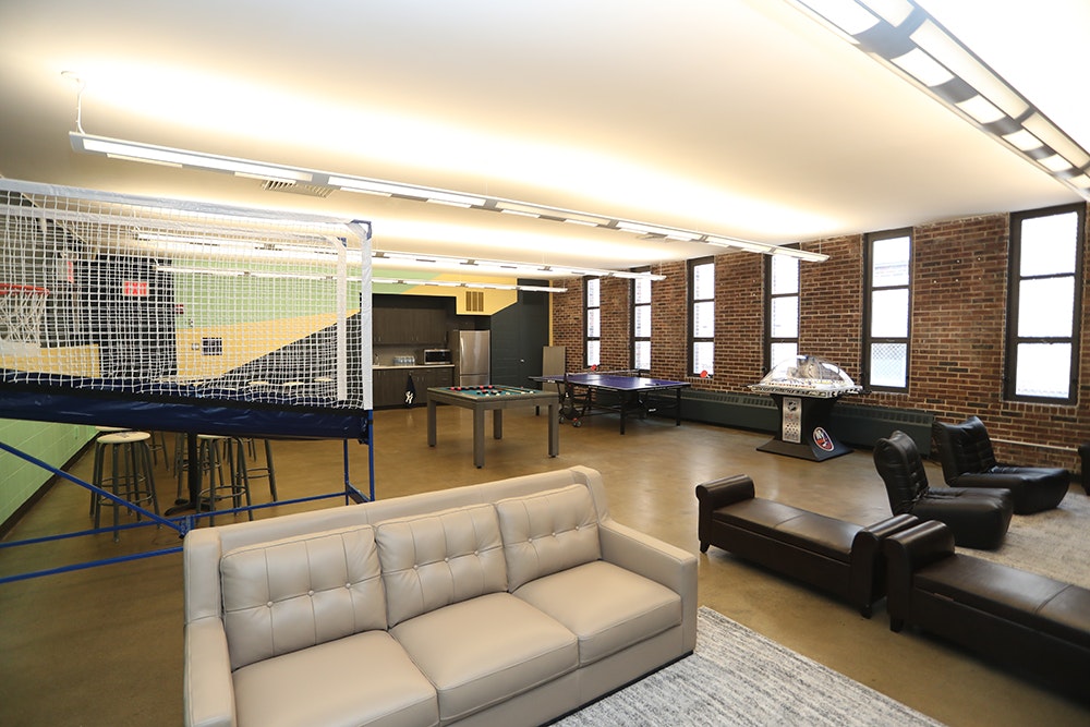 1652339047843 Ag7i2923