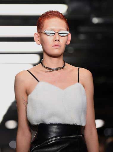 1652340685264 Fashion Week Alexanderwang Angelaweiss Gettyimages 380x510