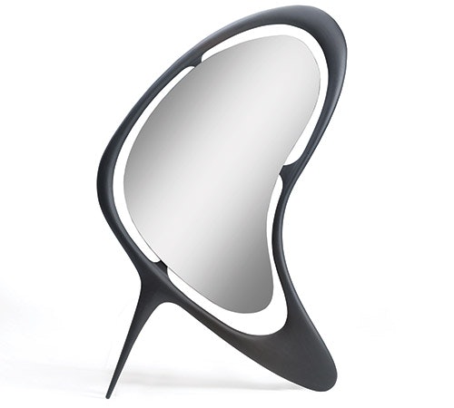 1652341380705 I1017 Readyrunway Collectiveform Lovemedomirror1