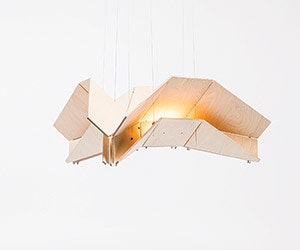 1652342401247 I0317 S Hand Woodlabo Landing Web