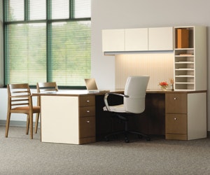 1652349886508 I 0612 Web S Desk 2