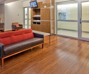 1652350152569 I 0412 Asento