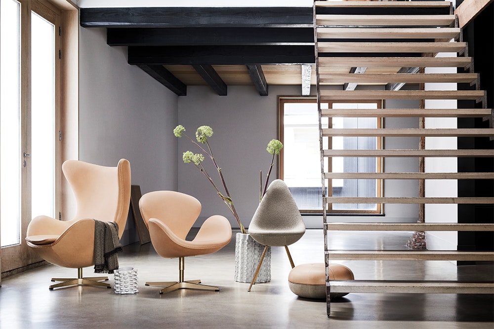 FritzHansen_Egg__Swan_and_Drop60th_anniversary_edition