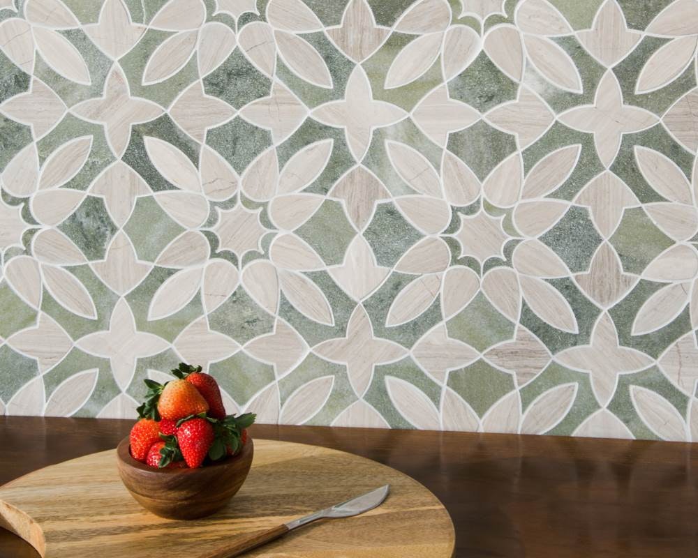 1652365710476 Newravenna Valencia Strawberries