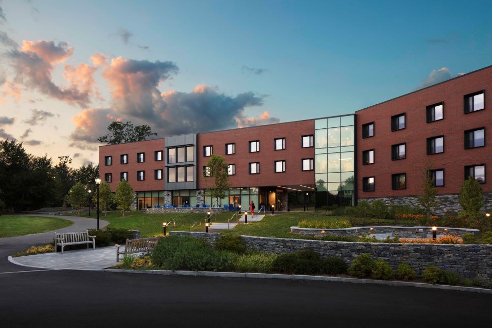 1653609402610 Wheaton College Sga 03hero