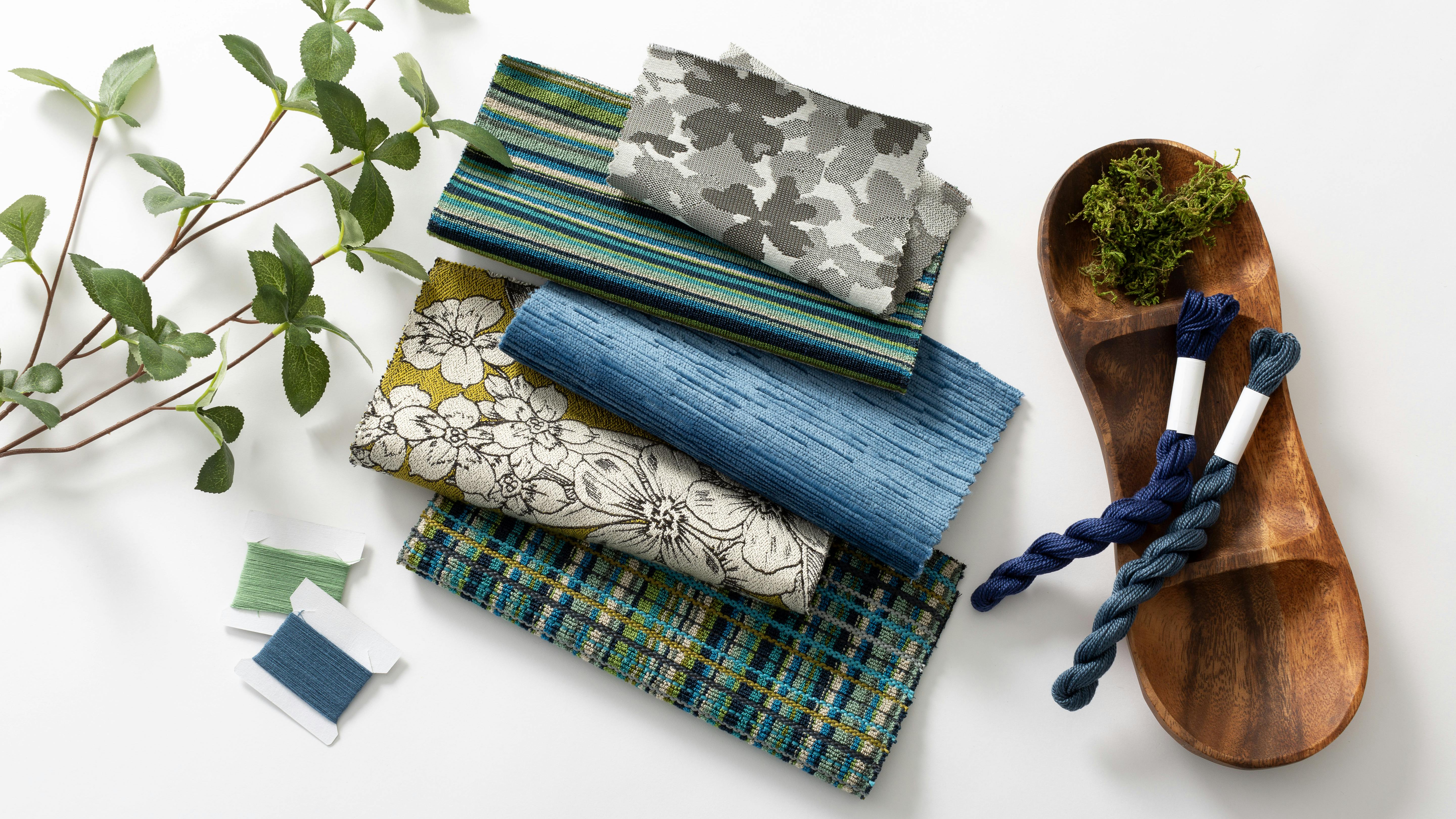 Botanique Collection features several flower and foliage patterns.