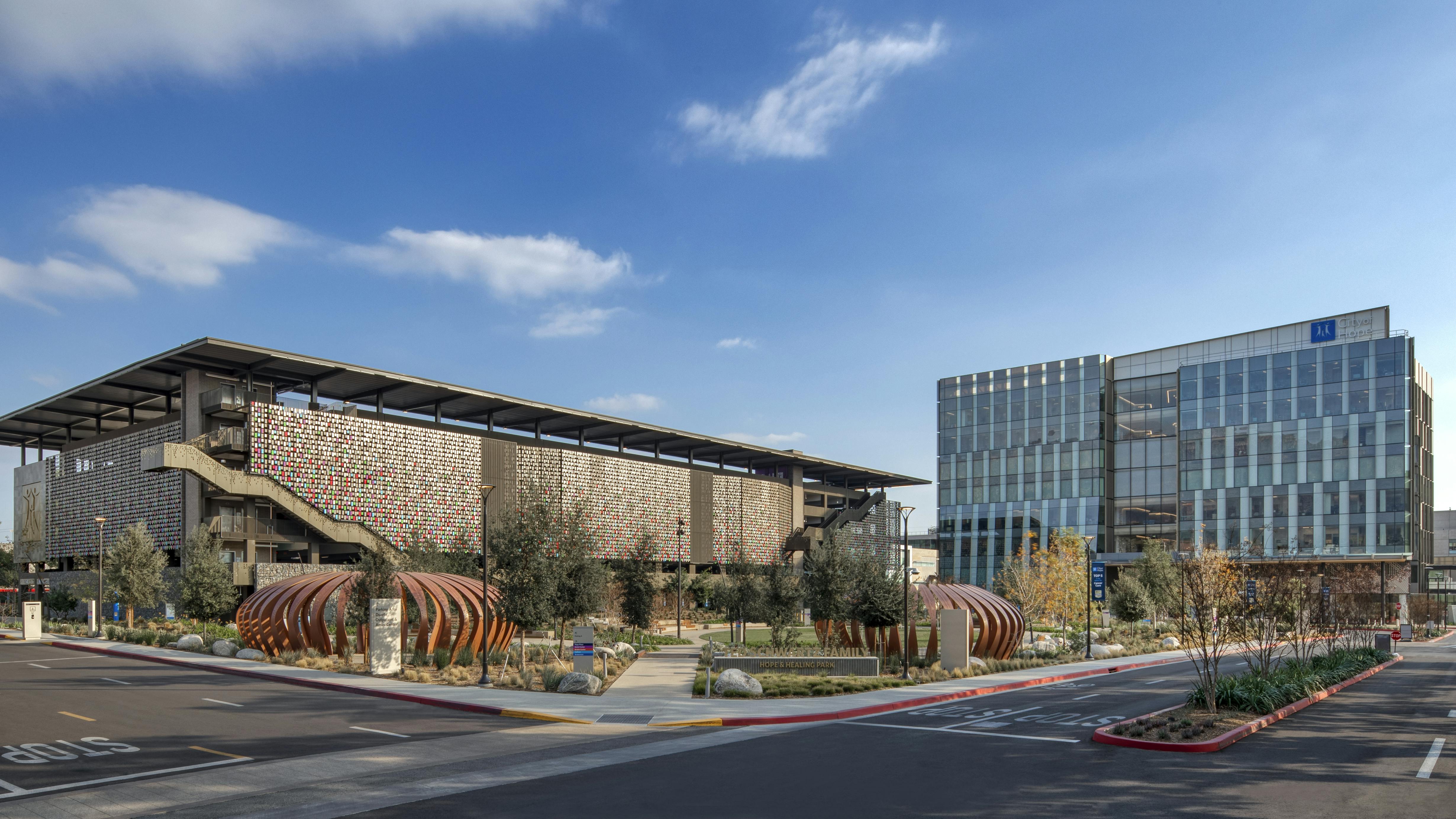 Replacing four older facilities, the new City of Hope Plaza features an eight-story, 352,000-square-foot outpatient cancer center with accompanying garage.