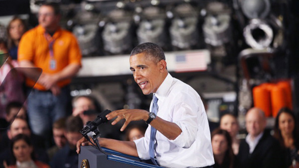 President Barack Obama speaks at a GE gas engines plant in Wisconsin