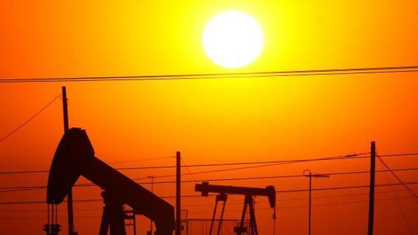 Chevron Cuts Spending Due to Low Oil Gas Prices