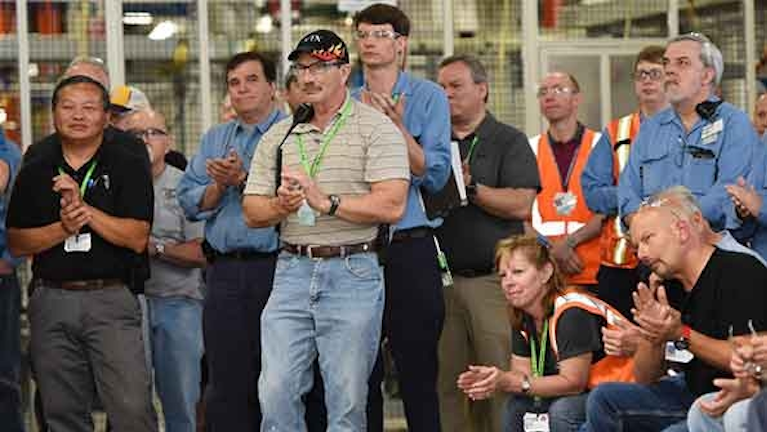 Gm To Invest 788 Million In Tennessee Plant Create 792 Jobs Images, Photos, Reviews