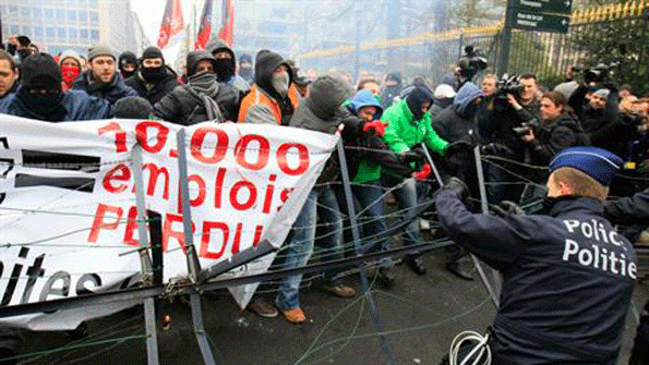 ArcelorMittal Workers Battle Belgian Police
