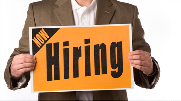 US Private Hiring Edges Up in January