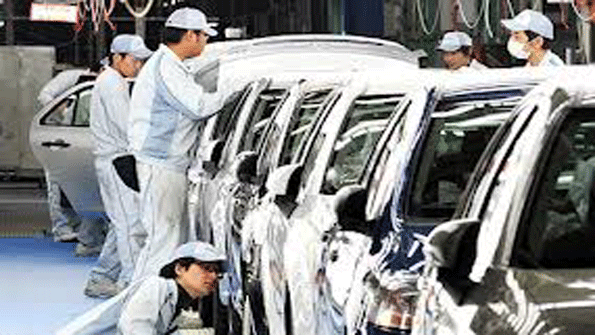 Japan Manufacturing Jobs Lowest in Five Decades