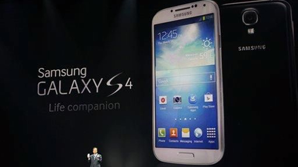 Samsung Unveils New Champion in Smartphone War