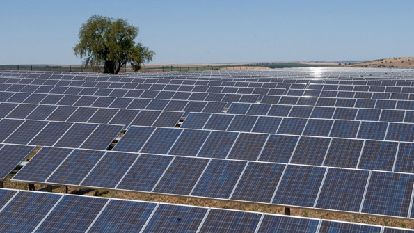 Solar Power Suntech Defaults on Debt