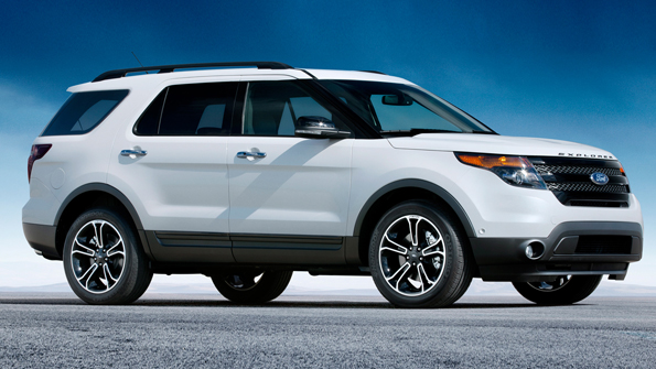 Ford Recalls 465000 Cars for Fuel Leaks