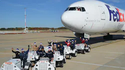 Santa Thwarted by UPS FedEx Santa Thwarted by UPS FedEx