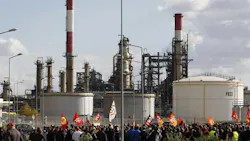 Oil Prices Fall on ProfitTaking Supply Concerns Oil Prices Fall on ProfitTaking Supply Concerns