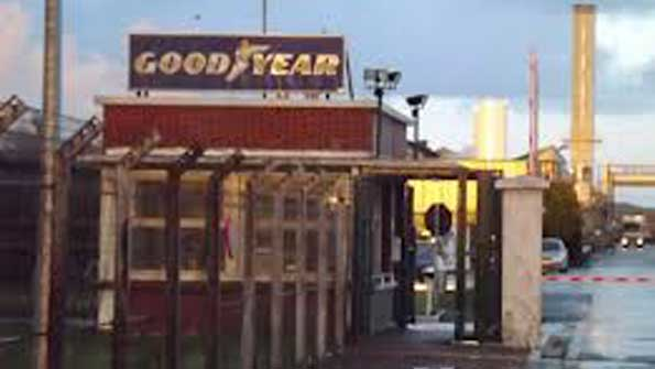 Workers BossNap Two Managers at Goodyear Factory in France