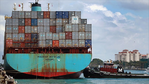 US Trade Deficit in Manufactures Surges in Fourth Quarter