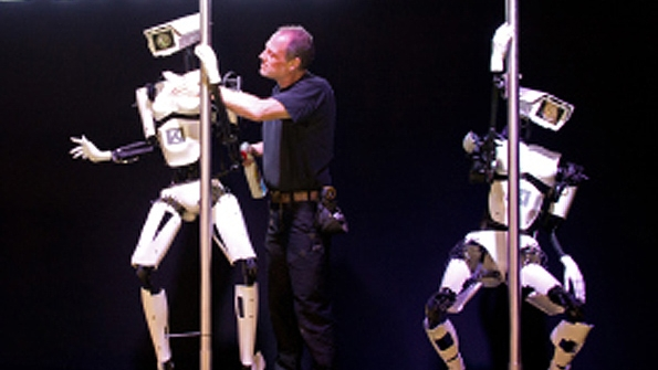 Robots HandsFree Wizardry Wows at CeBIT