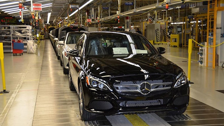 Uaw Union Forming Alabama Local Aims To Represent Mercedes Plant