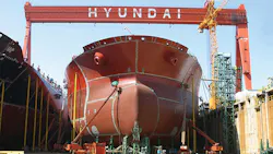 Hyundai Shipyard Union Stages First Strike in 18 Years Hyundai Shipyard Union Stages First Strike in 18 Years