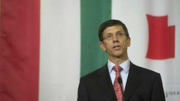 Takatas President Resigns over Airbag Scandal