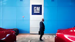 GM logo GM logo