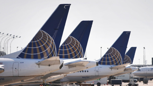 United planes wait at gates