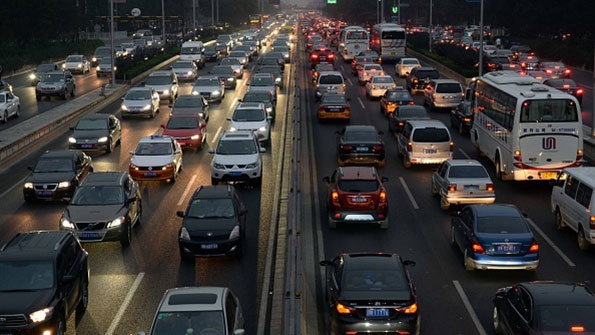 car gridlock in China