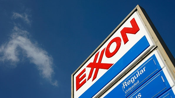 Exxon Mobil sign