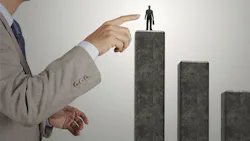 Outstanding leaders quotSuperbossesquot put considerable effort into identifying promising newcomers and fully tapping their talents Outstanding leaders quotSuperbossesquot put considerable effort into identifying promising newcomers and fully tapping their talents