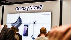 Samsung to Halt Note 7 Output as New Phone Fires Are Probed Samsung to Halt Note 7 Output as New Phone Fires Are Probed